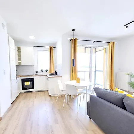 Ursus Premium * Varšava