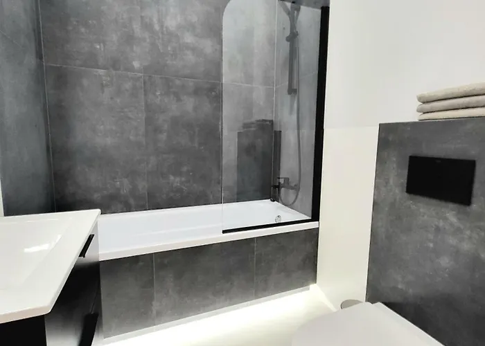 アパート Ursus Premium