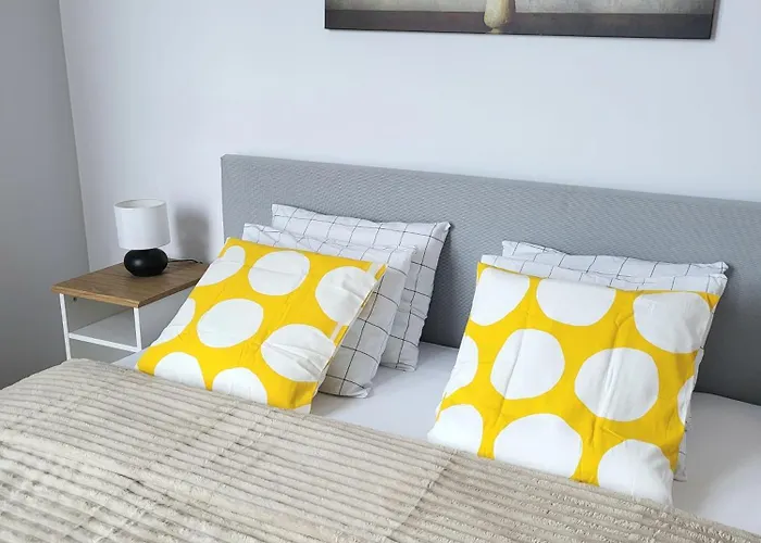 Ursus Premium アパート *